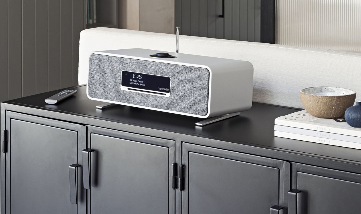 Ruark Audio R3 All in One Music System - Analogue Seduction